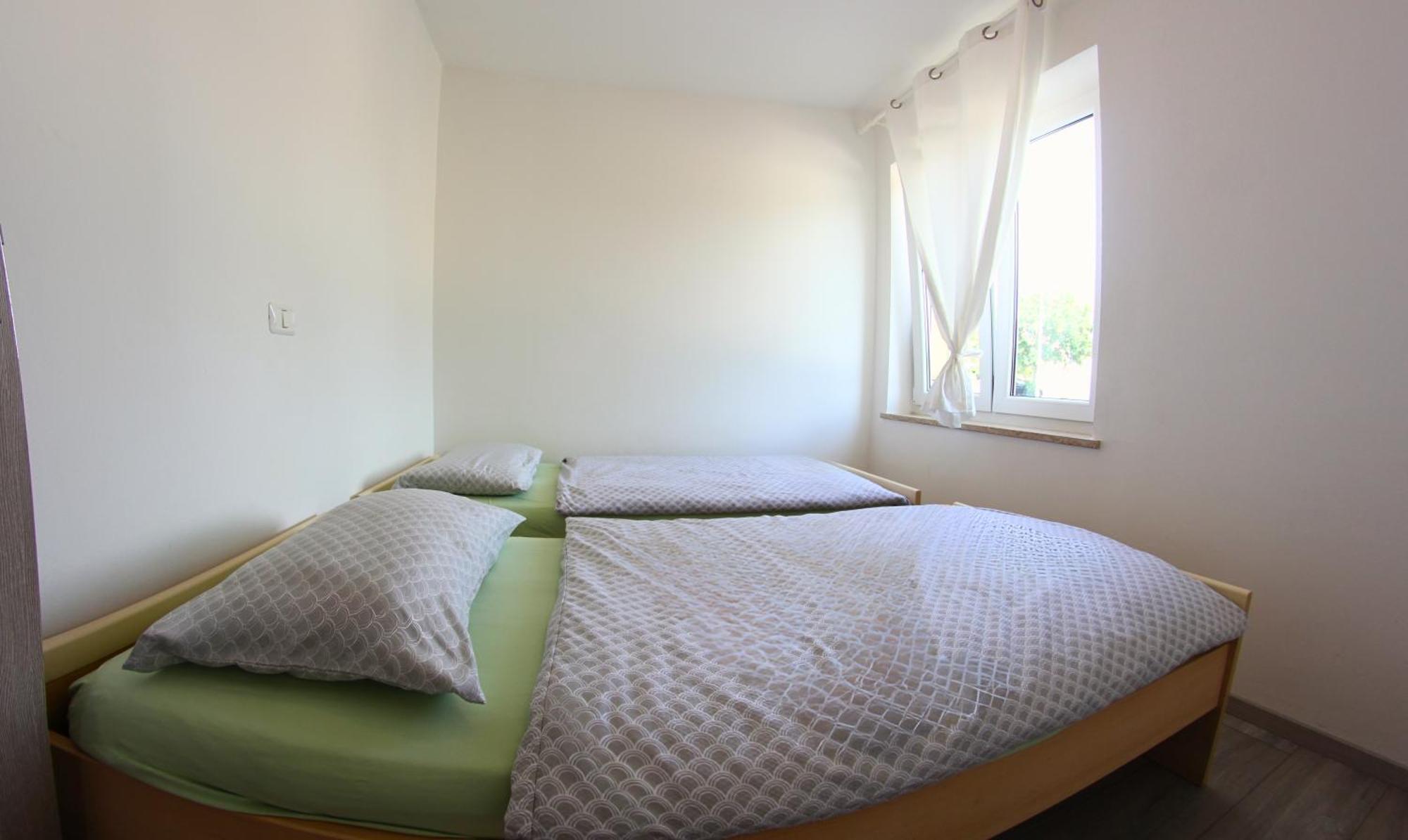 Apartments Goltes Lovrecica  Bagian luar foto