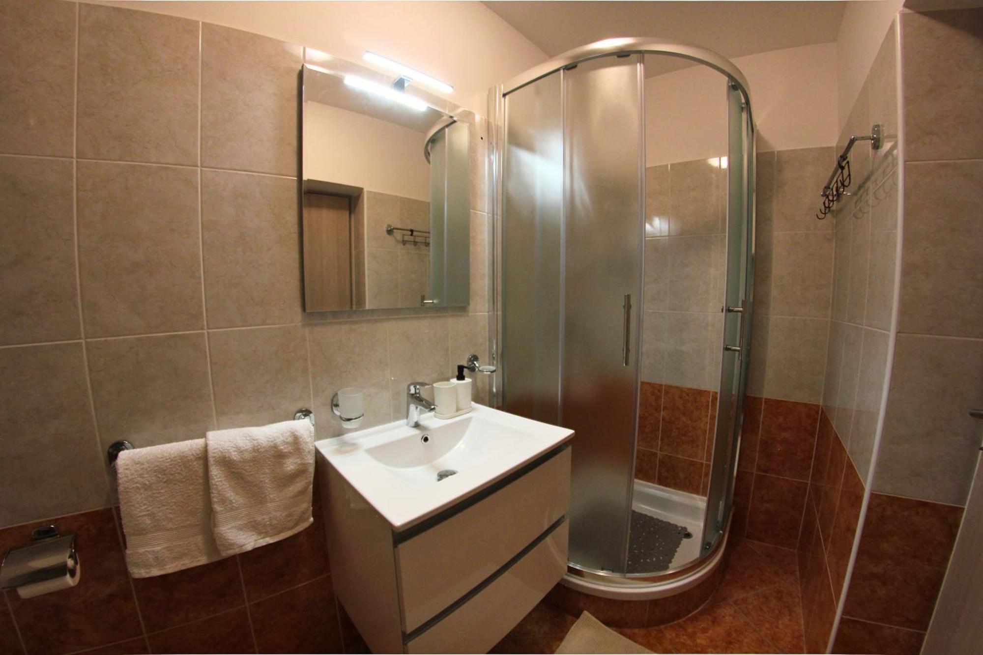 Apartments Goltes Lovrecica  Bagian luar foto