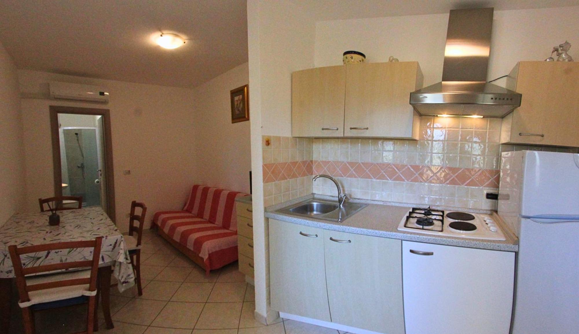 Apartments Goltes Lovrecica  Bagian luar foto